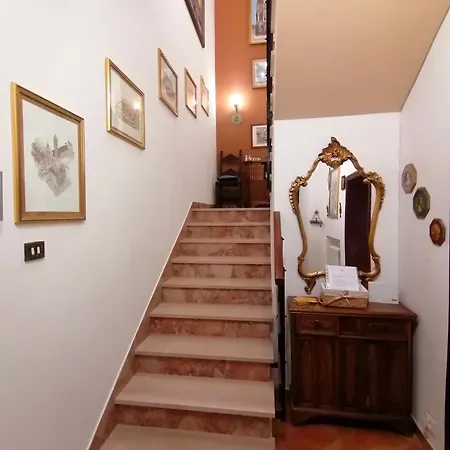 La Fortezza Holiday home *